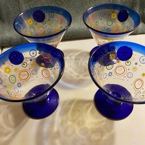 beautiful Kosta Boda Royal Caribbean hand Blown Martin Glass